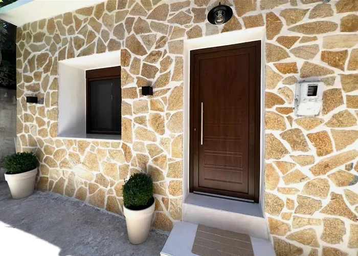 Casa Margarita Parga
