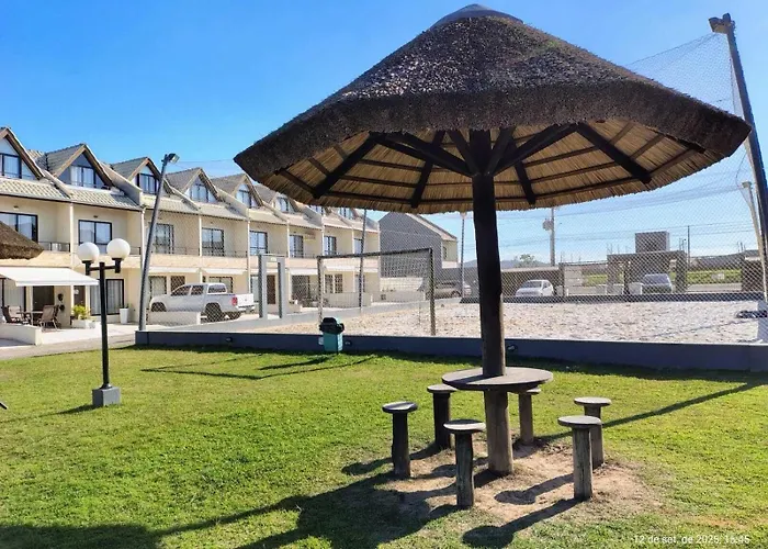 Casas em condomínio a Beira-Mar com piscina, Itajubá - MCSs