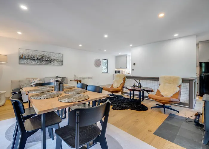 Ski-In/Ski-Out Retreat W/ Sauna In Bear Valley!