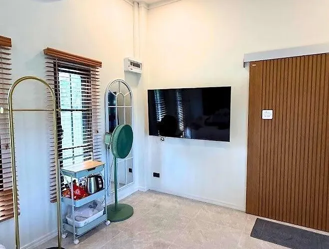 Moon Stars Mars Homestay-Stars Room