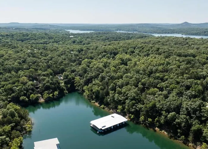 Table Rock Lake Cabin - The Oaks #5 With Lake Access & Hot Tub