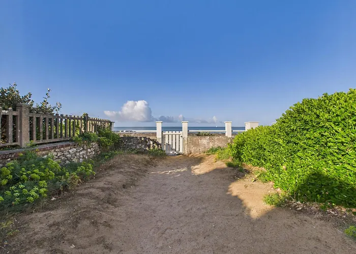 Maison Avec Acces Privatif Direct A La Plage Pour 6