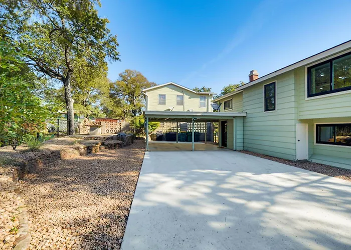Panoramic Lake Views! Elegant Marble Falls Home