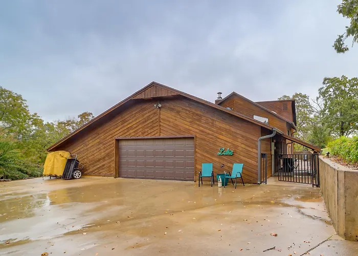 Lake Eufaula Cabin W/ Dock At Nine Marina