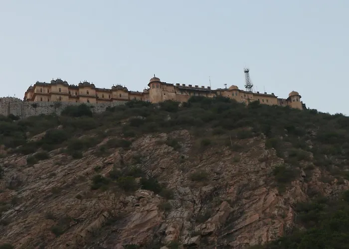 Nahargarh View Hotel