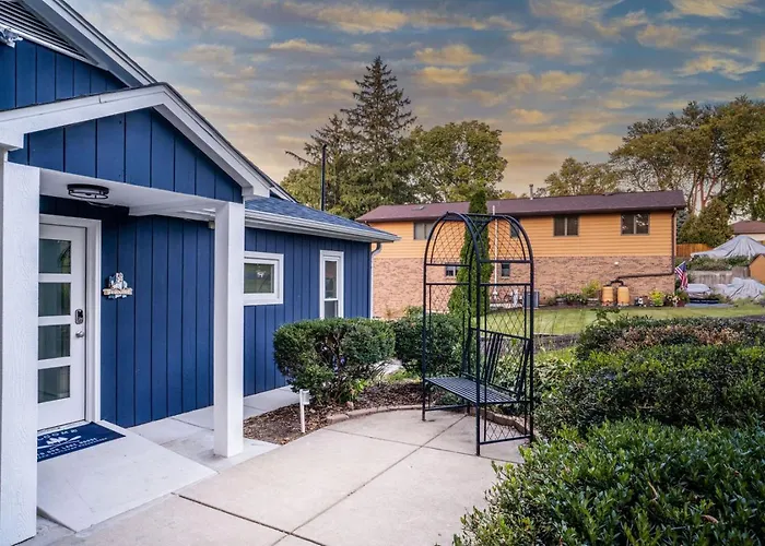 The Blue Sapphire On Mineola Bay 3Br 3Ba Luxury Lakefront Home On Mineola Bay Stunning Views On Chain O Lakes