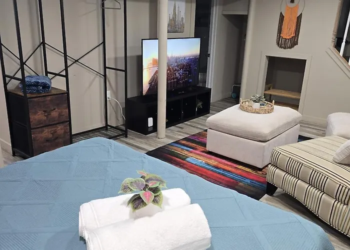 The Nook Suite