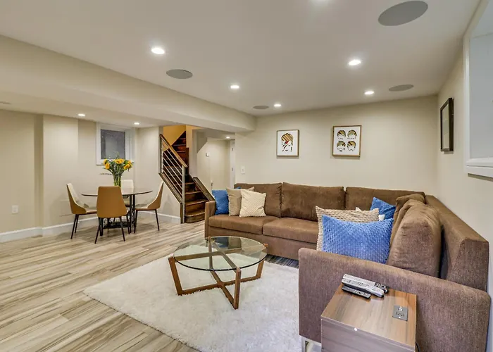 Walk To Hudson River Parks: Recently Renovated Apt