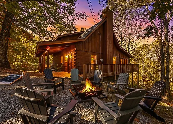 Galactic Cabin In Smokies!