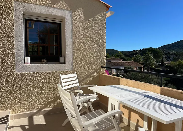 L'Appartement Cote Colline A Valcros