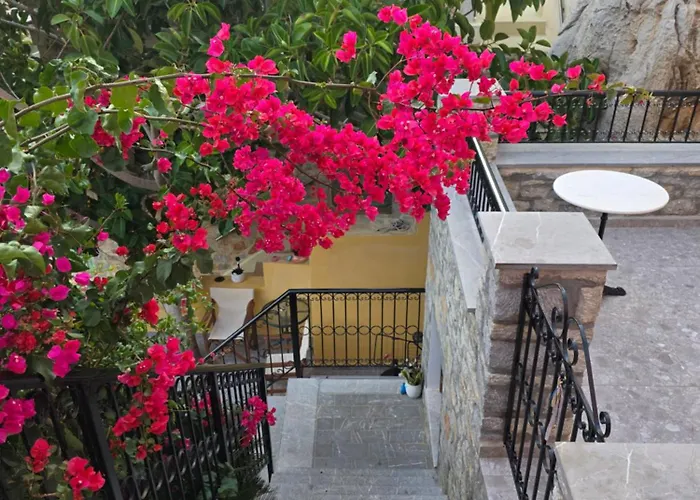 Kleanthi And Kostas Studios