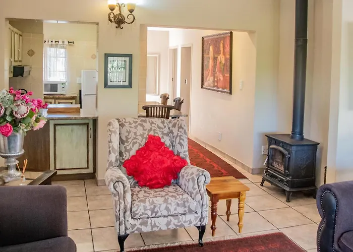 Mistique Waters Guesthouse