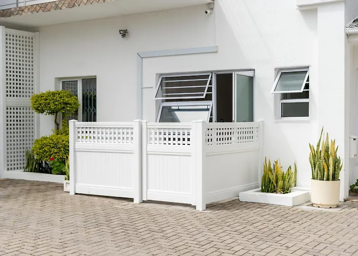 Pro Moni'S Guesthouse
