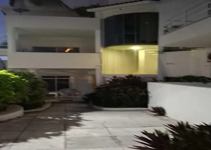 Casa Y Villa Diamante, Manzanillo
