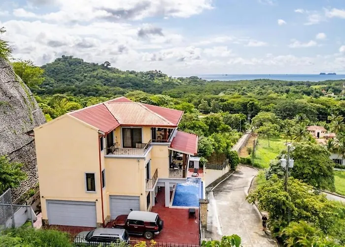 Ocean-View 2-Bd Condo With Pool