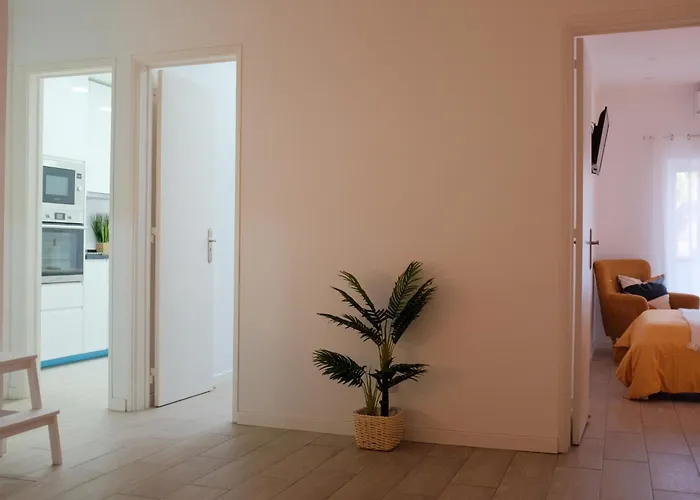 Just4Uapartment - Near Lisbon & Beach - With Ac