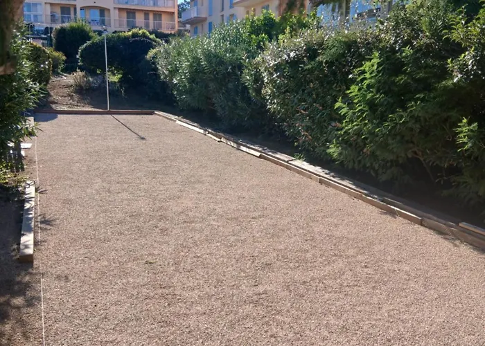 Appartement T2 A La Croix Valmer Piscine Et Tennis