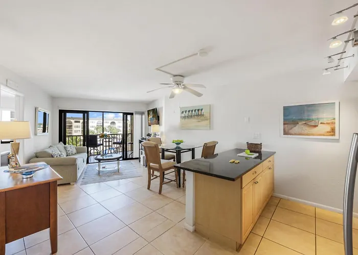 Pleasant Condo With Spectacular Views, Pools And Spas