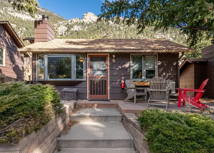 Mcgregor Mountain Lodge