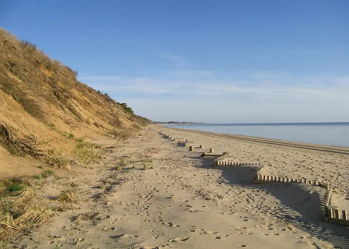 12215 - Beautiful Views Of Cape Cod Bay Access To Private Beach Easy Access To P-Town