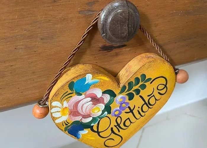 Cantinho Ítalo-Germânico Hospedagem - Suíte Girassol - Centro, Marechal Floriano-ES