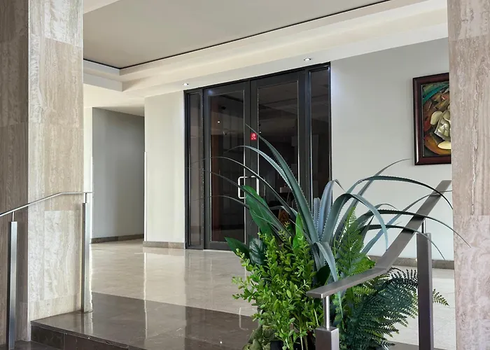 Beach Front 2 Bedroom & Bath In Isla Verde