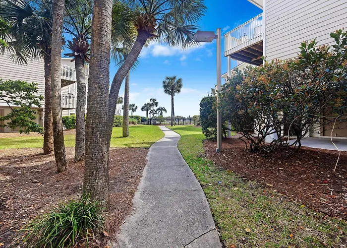 Sg8A: 8A Seagrove Villa