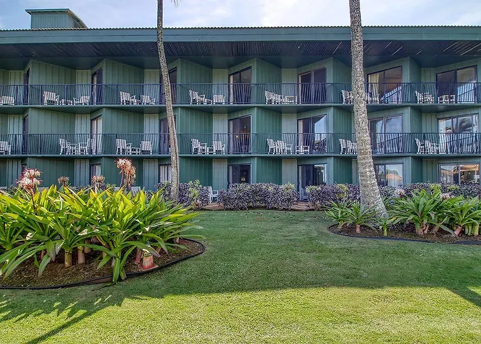 Pool Garden View Lanai, Beachfront 4-Star Resort, King Bed, Lanai, Ac, Pool, Restaurant, Gym, Spa