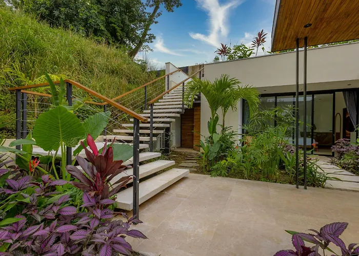 Villa Bahia Oceanview Designer Retreat Malpais