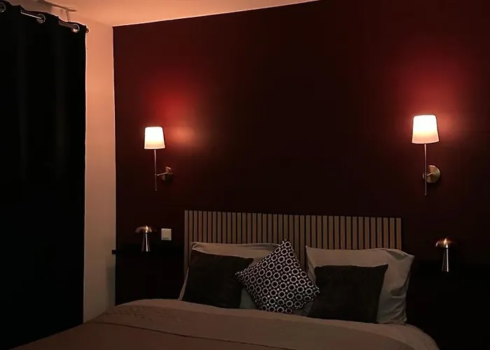 Charming And Cosy Place 2 Rooms 3 Beds