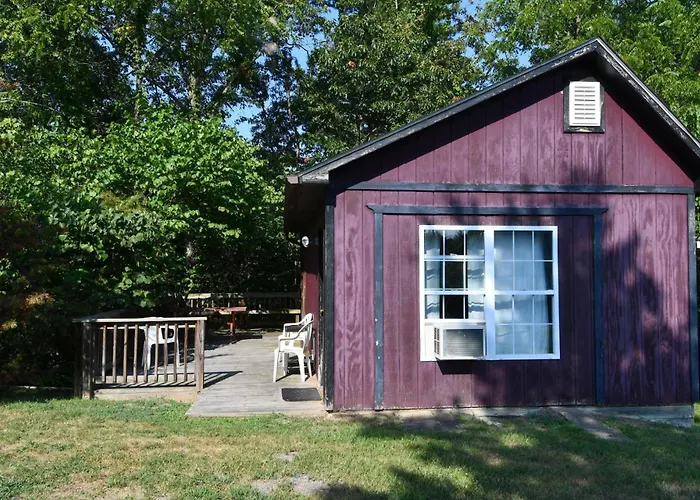 Whispering Hills - Couples Getaway