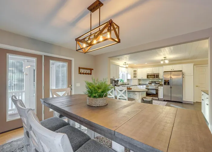 Spacious Eagle Lake Home W/ Fireplace & Deck