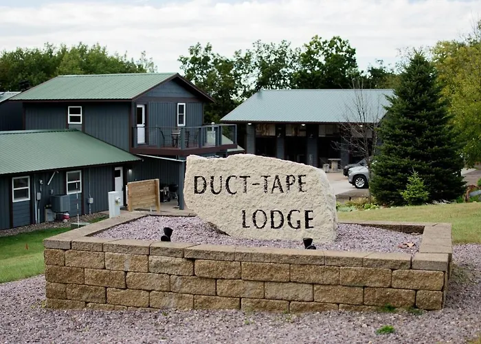 Duct-Tape Lodge