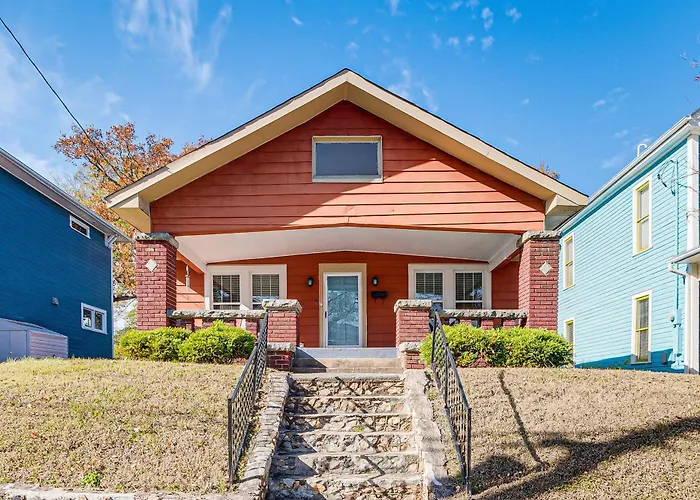 Family Retreat W/ Yard < 1 Mi To Dtwn Durham!