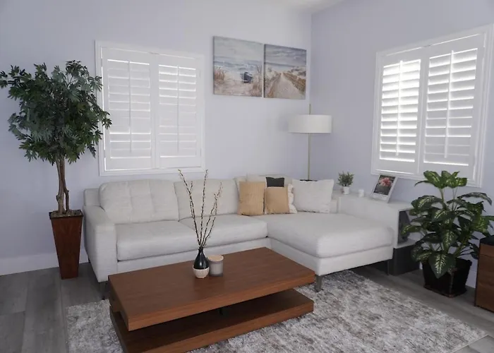 Modern Cozy Home Near Disneyland, Huntington Beach And Little Saigon