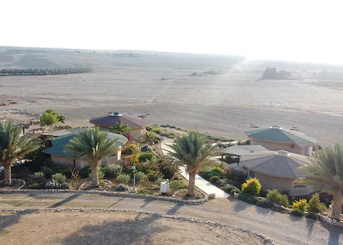 Neot Semadar Eco Lodge