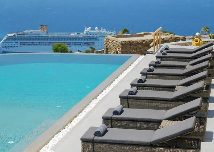 Aether Mykonos 5Br Villa With Serene Port & Town Views