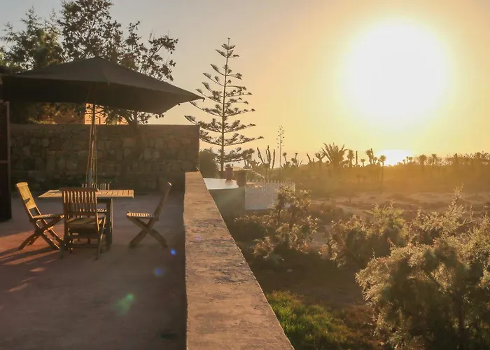 4 Bedroom Villa Pool Sea Views 9 Person