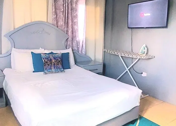 Central Paradise Vacation Rental