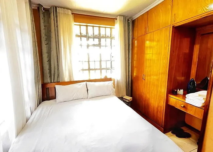 Majestic Two-Bedroom House In A Prime Location