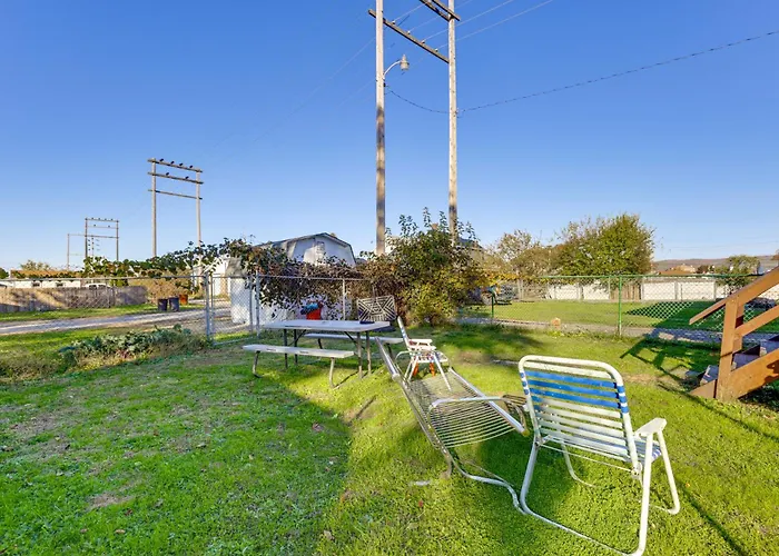5 Mi To The Jumonville Cross: Home W/ Fenced Yard