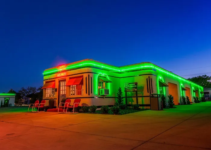 Boots Court Motel