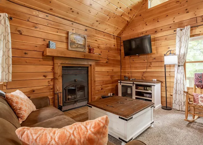 Table Rock Lake Cabin - Lake-Pool-Hot Tub