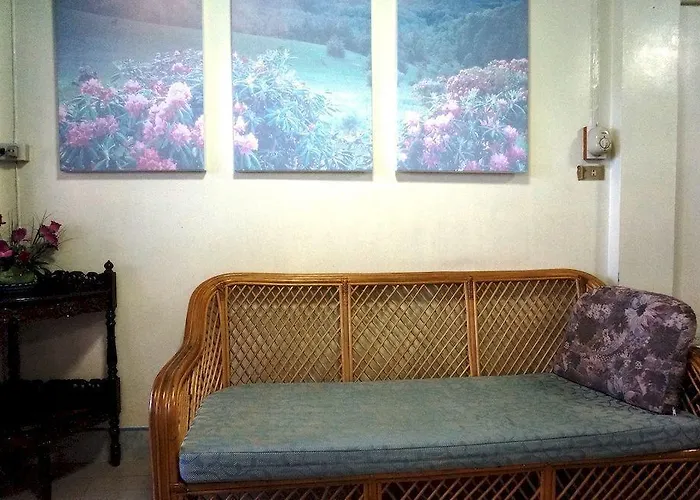 Royal Beach Guest House