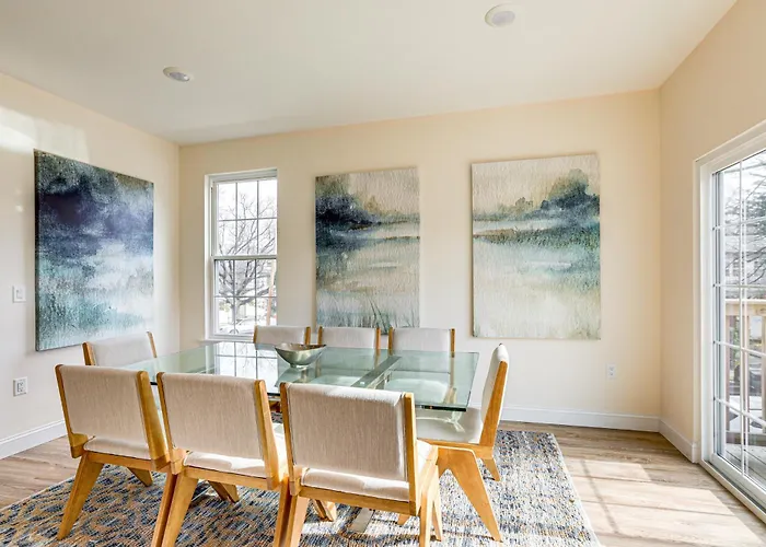 Walk To Keansburg Beach! Family Home W/ Pool