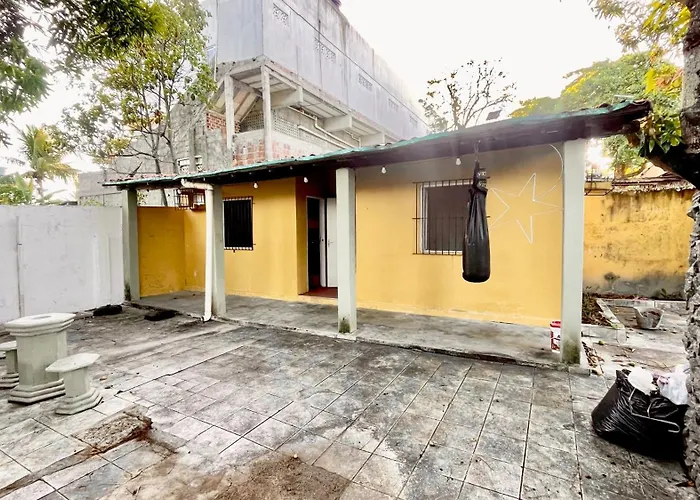 El Gringo Quarto privativo com banheiro compartilhado