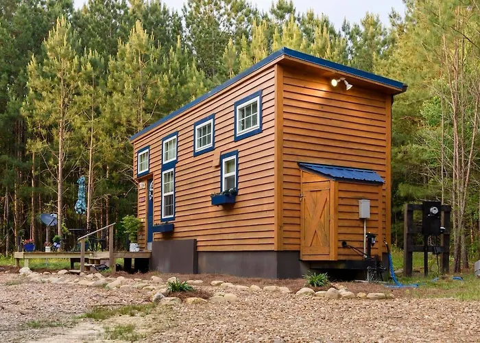 True Tiny Home & Community - 6 Mins To Downtown