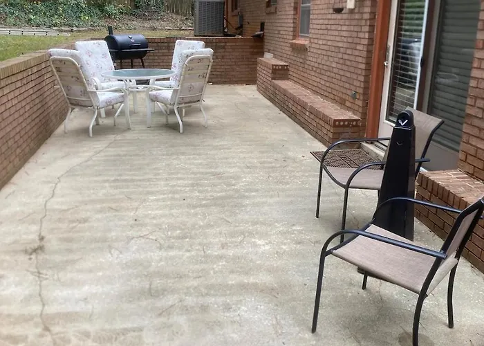 Peaceful 4Br Haven In Stn Mtn Ga