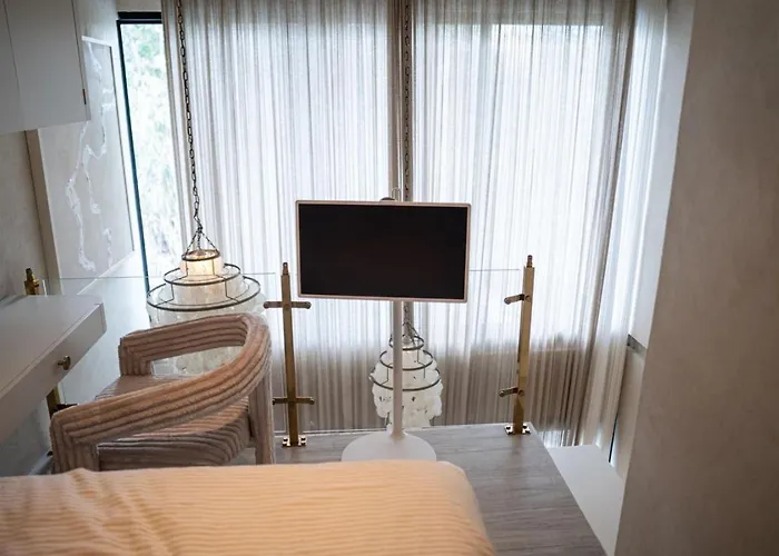 Villa Lumoo By Local Property Team