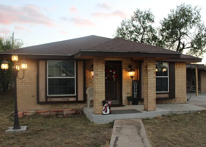 Spacious 4Br 3Baths Near Airport And La Plaza Mall